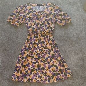 Princess Highway Size 8 Floral Belted Button-Front Dress in Purple & Yellow